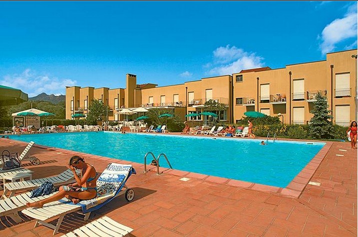 Le Acacie Hotel & Residence