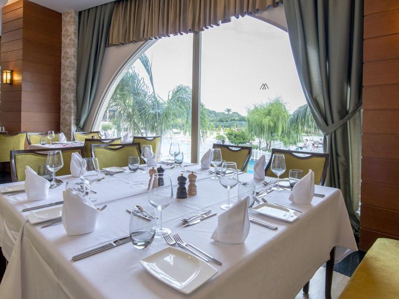 Crystal Prestige Elite Hotel