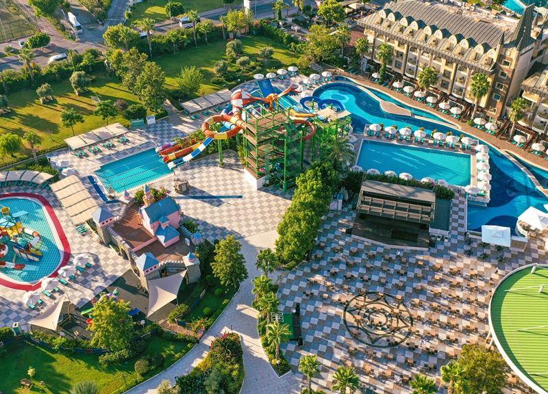 Crystal Prestige Elite Hotel