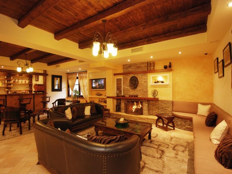 Anesis Hotel