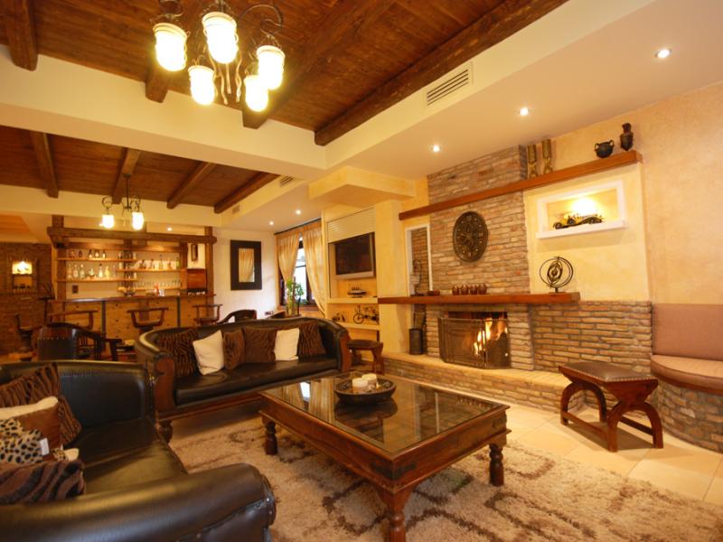 Anesis Hotel
