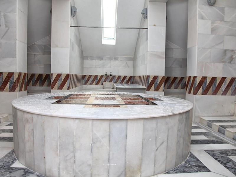 Queen`s Park Le Jardin