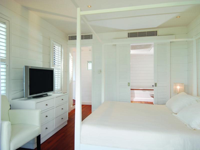 Mauricia Beachcomber