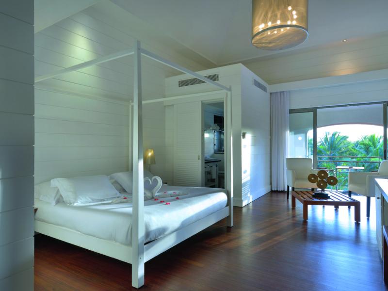 Mauricia Beachcomber