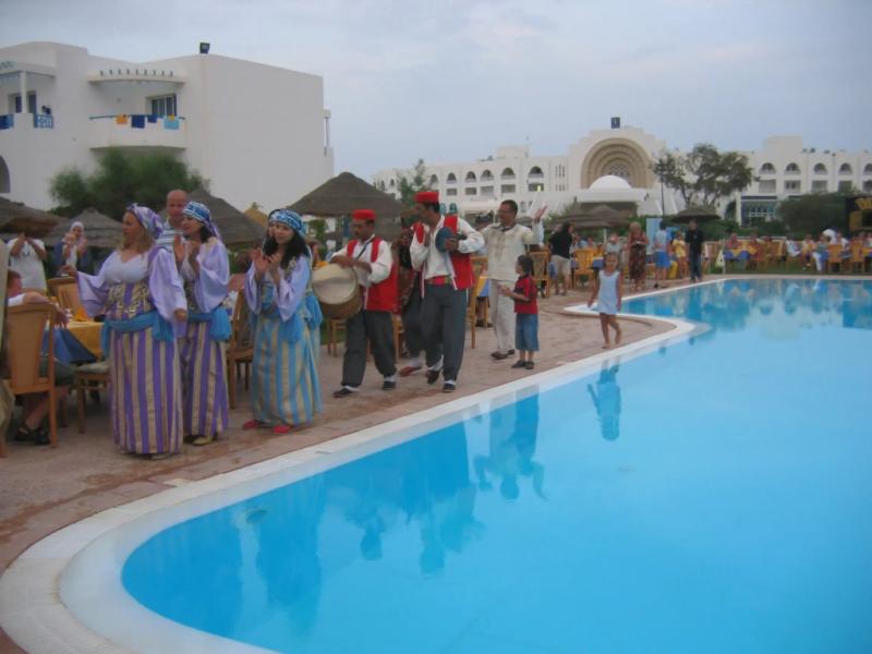 Cyclamens Hotel Mechmoum