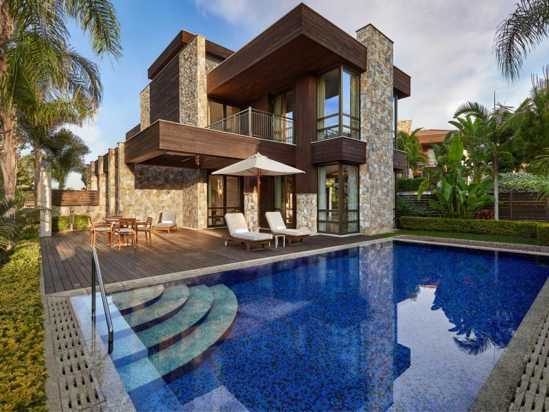 Parklane a Luxury Collection Resort & Spa