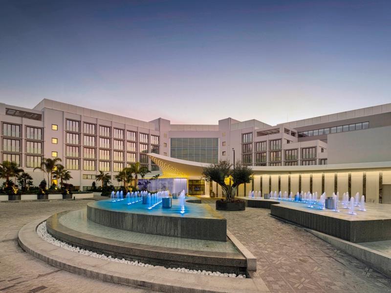 Parklane a Luxury Collection Resort & Spa