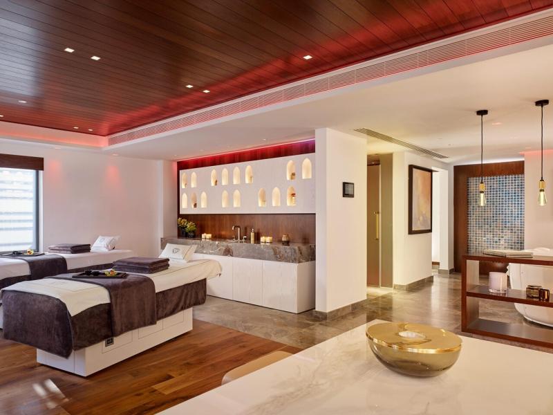 Parklane a Luxury Collection Resort & Spa