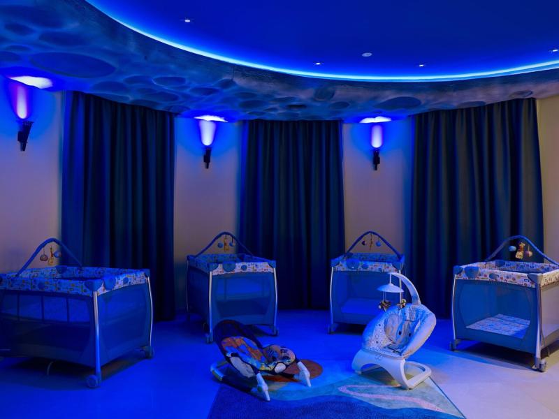 Parklane a Luxury Collection Resort & Spa