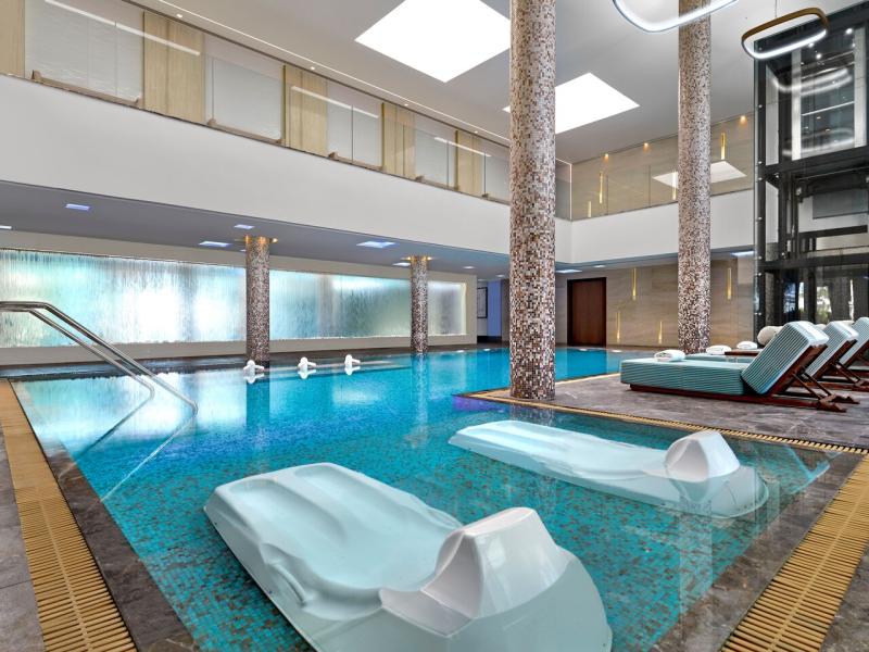 Parklane a Luxury Collection Resort & Spa