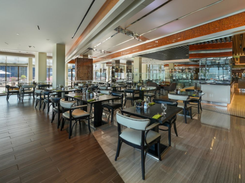 Le Meridien Abu Dhabi