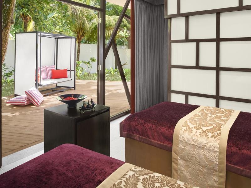 AVANI Seychelles Barbarons Resort & Spa