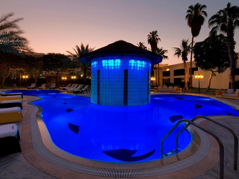 Le Meridien Dubai Hotel & Conference Centre