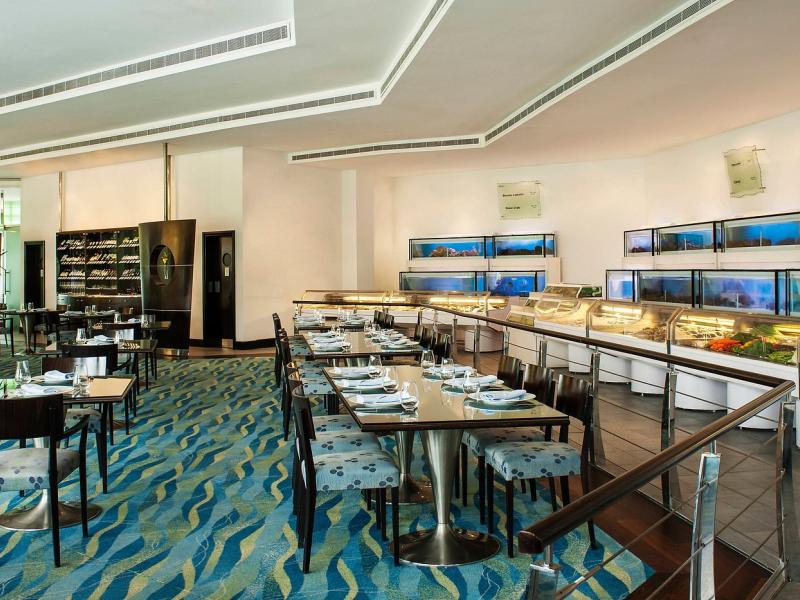 Le Meridien Dubai Hotel & Conference Centre