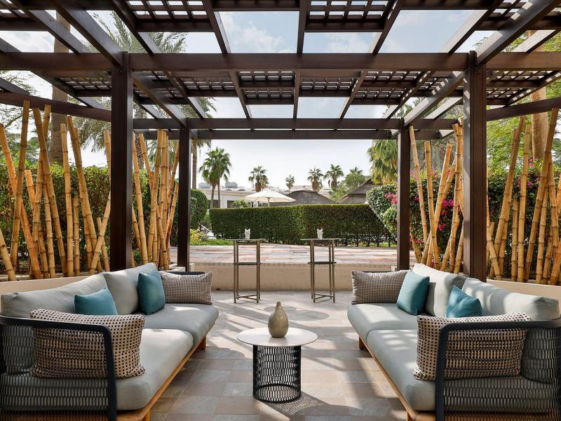 Le Meridien Dubai Hotel & Conference Centre