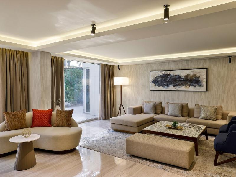 Le Meridien Dubai Hotel & Conference Centre