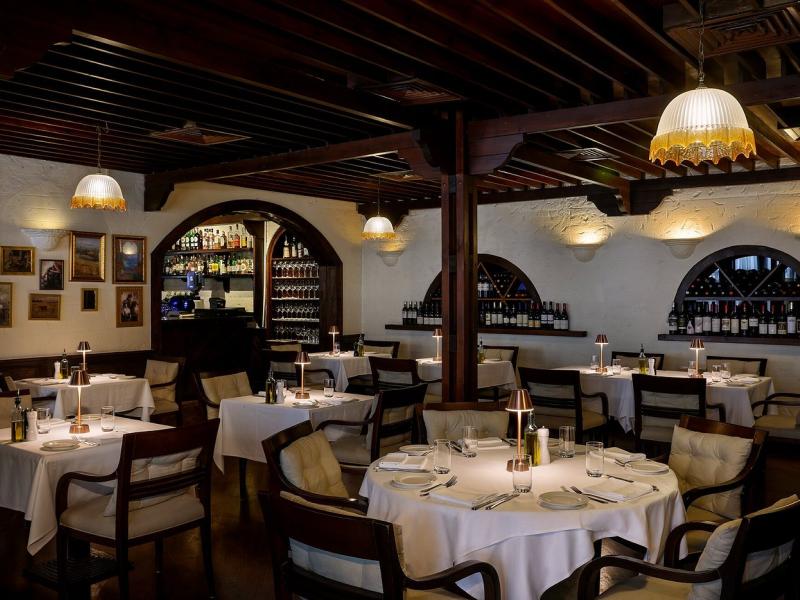 Le Meridien Dubai Hotel & Conference Centre