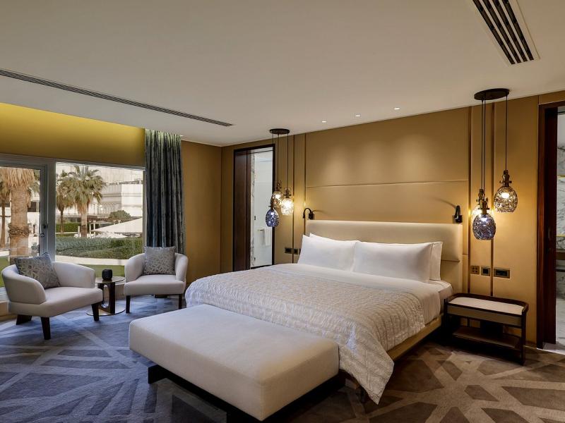 Le Meridien Dubai Hotel & Conference Centre