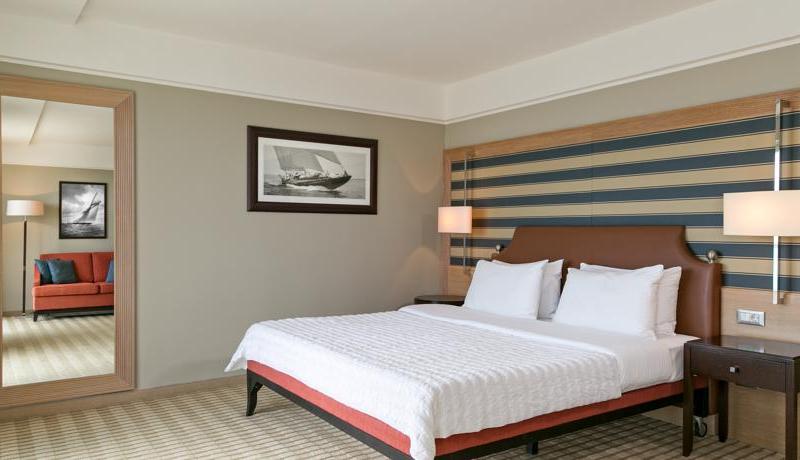 Le Meridien Lav Split