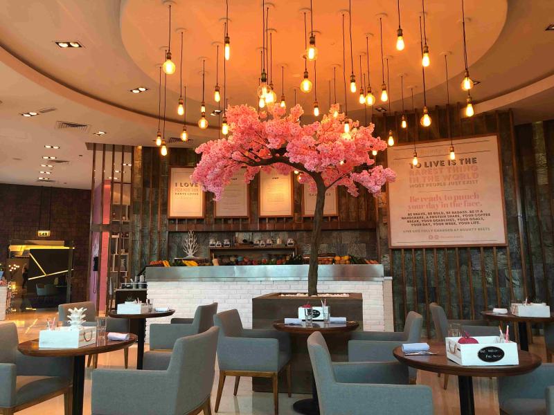 Le Meridien Mina Seyahi Beach Resort & Waterpark 