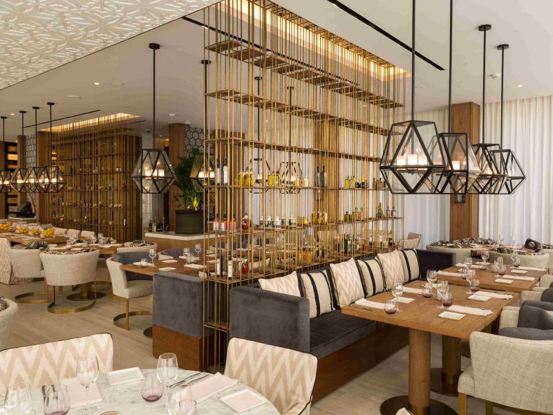 Le Meridien Mina Seyahi Beach Resort & Waterpark 