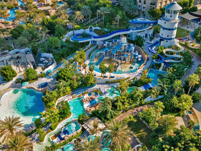 Le Meridien Mina Seyahi Beach Resort & Waterpark 