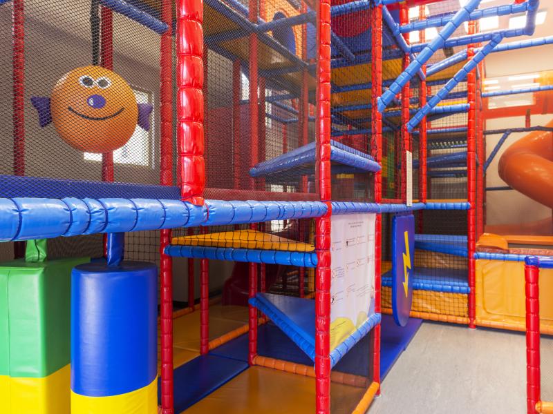 Le Meridien Mina Seyahi Beach Resort & Waterpark 