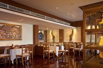 Отель Le Meridien Phuket Beach Resort Таиланд, пляж Карон, фото 18