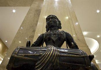 Sheraton Grand Pune Bund Garden Hotel