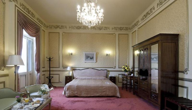 Paradise inn Le Metropole