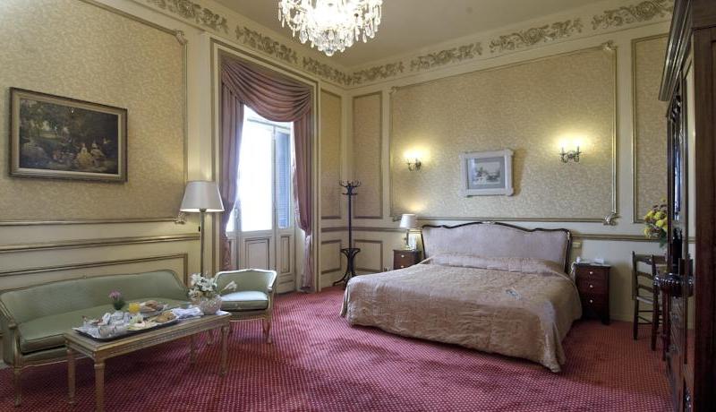 Paradise inn Le Metropole