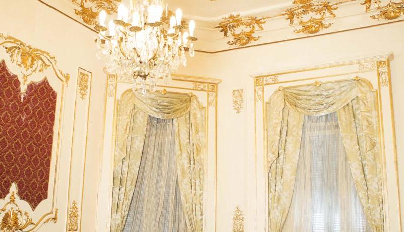 Paradise inn Le Metropole