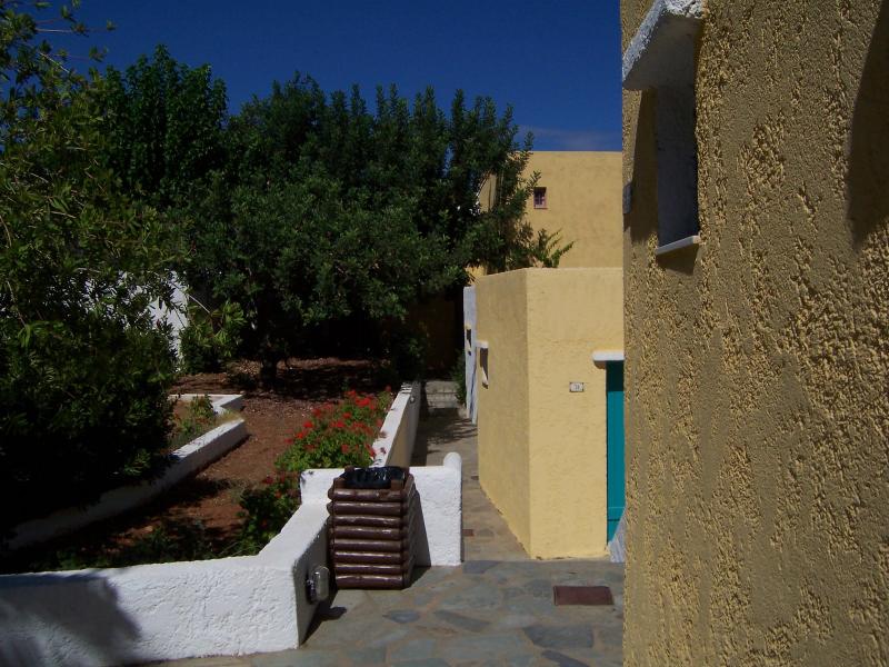 Angelos Village Hotel