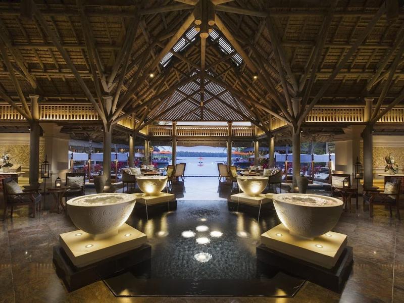 Constance Prince Maurice, Mauritius