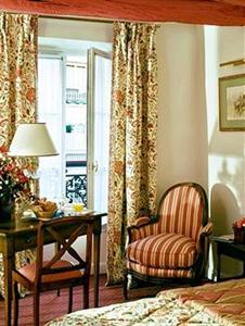 Le Relais Montmartre