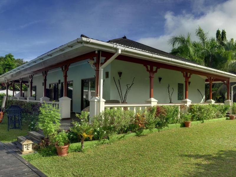 Le Relax Beach Resort