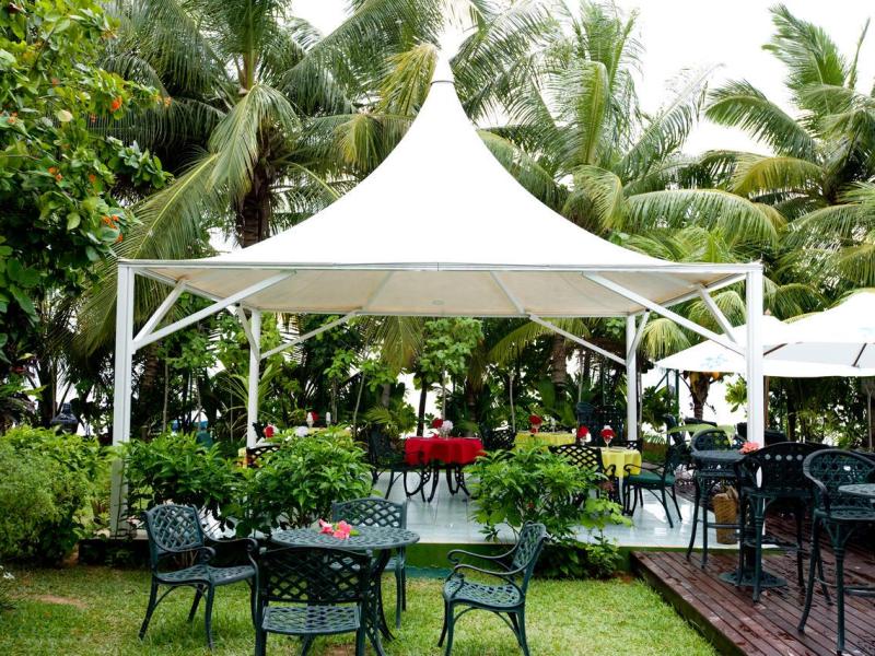 Le Relax Beach Resort