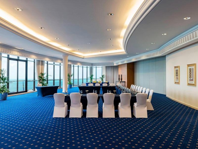 Le Royal Meridien Beach Resort & Spa