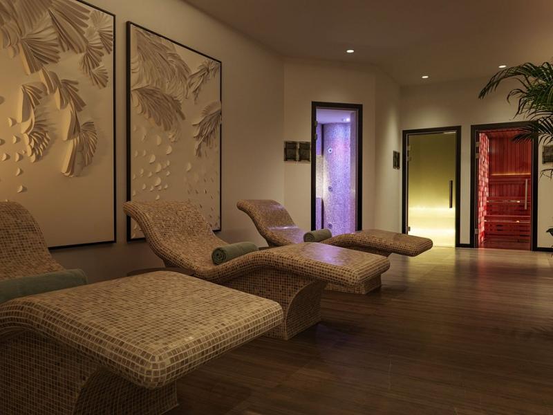 Le Royal Meridien Beach Resort & Spa