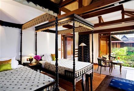 Angkor Village Hotel