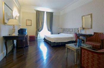 Hotel NH Firenze Anglo American