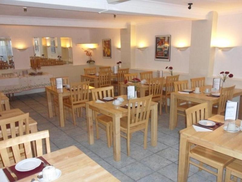 Leeson Inn