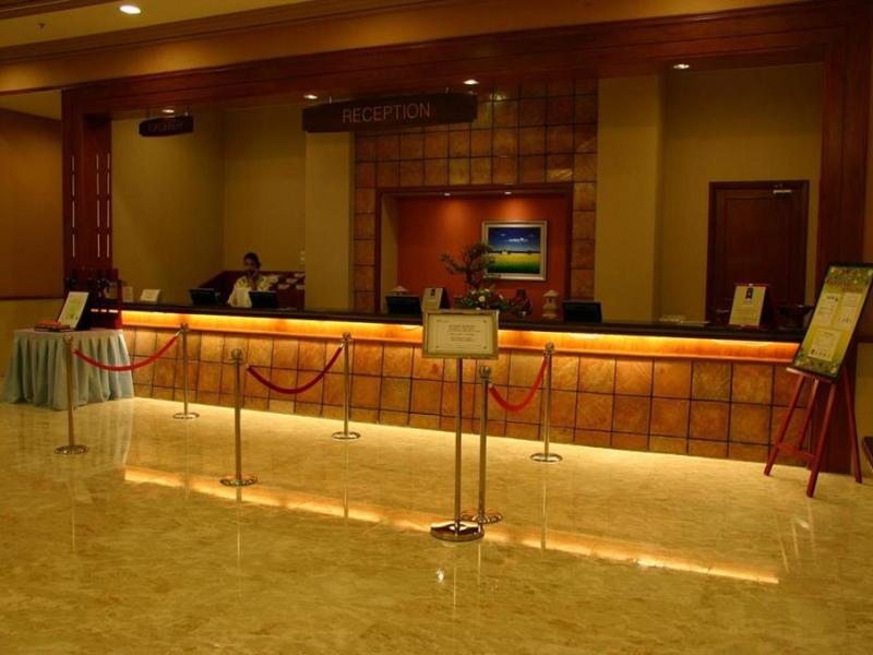 Legend International Water Homes