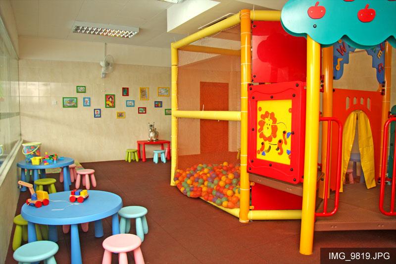 Legend International Water Homes