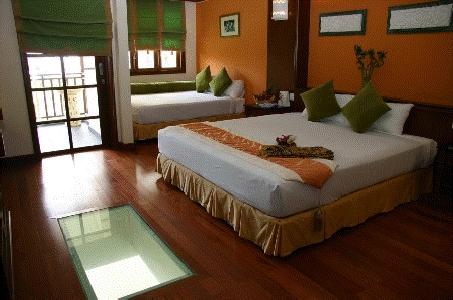 Legend International Water Homes