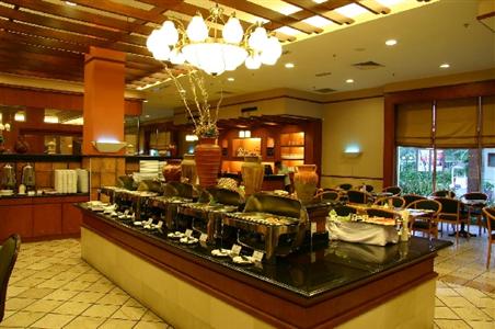 Legend International Water Homes