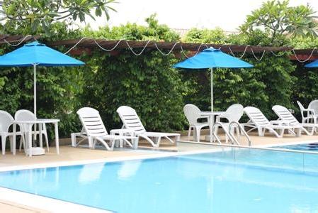 Legend International Water Homes