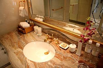 Отель Legendale Hotel Beijing Китай, Пекин, фото 10