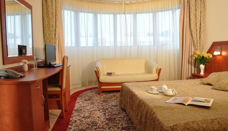 Legends Business Hotel