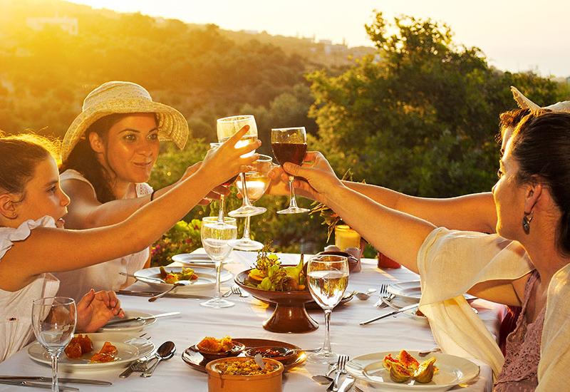 Grand Leoniki Residence